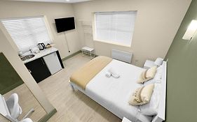 Comfy Studio Greenford 17 Min Away To Wembley Stadium